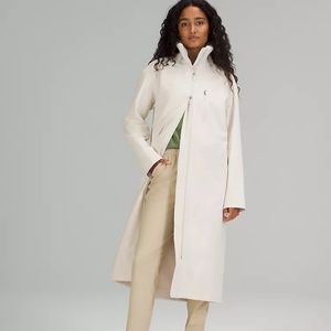 Lululemon Full Length Repel Shell Coat Size 8 NWT